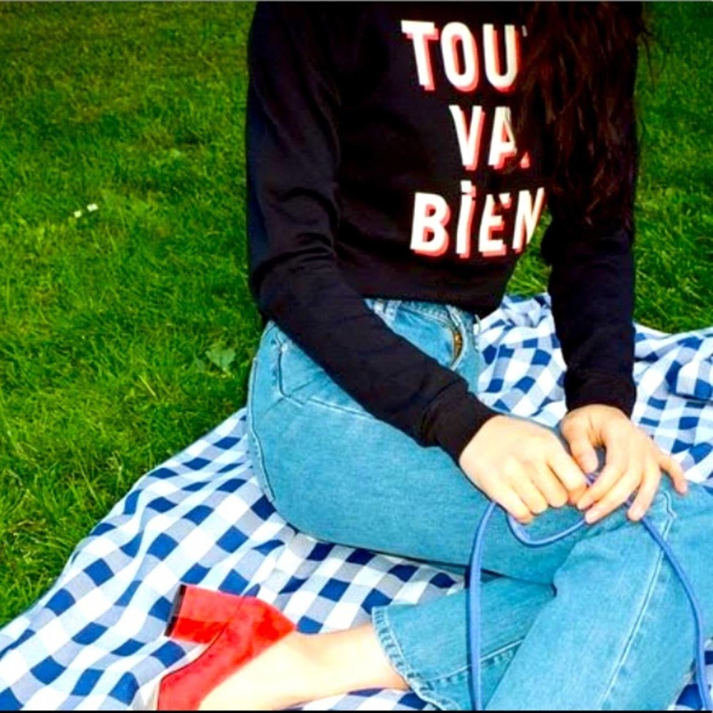 Clare Vivier TOUT VA BIEN Sweatshirt Crew Neck S